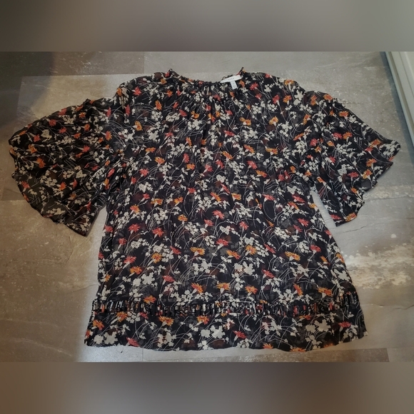 Joie "Imani" sheer blouse top. Short sleeves. 100% silk. Black. Flowers. Size S. - Picture 4 of 11